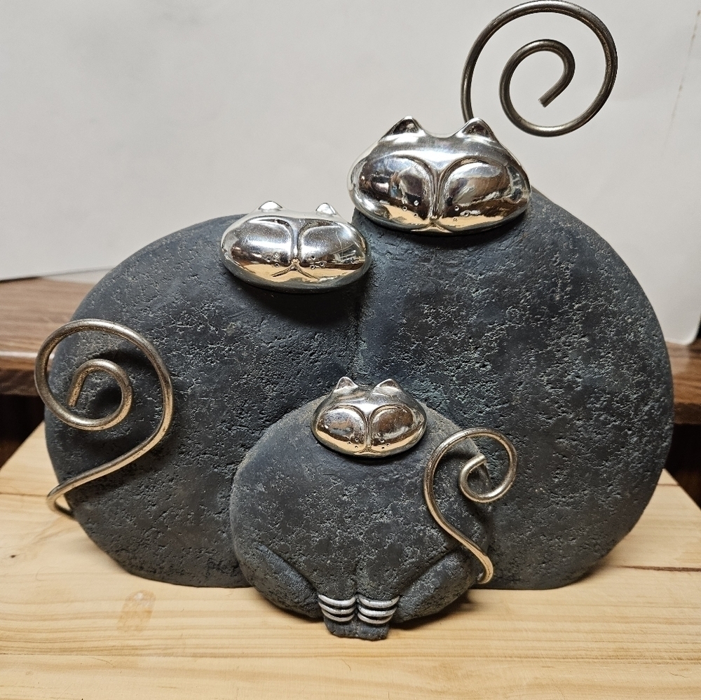 Mock Rock 1-piece Cat Trio